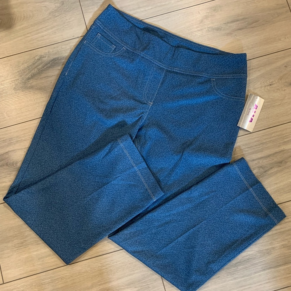 NWT Alia Jeggings